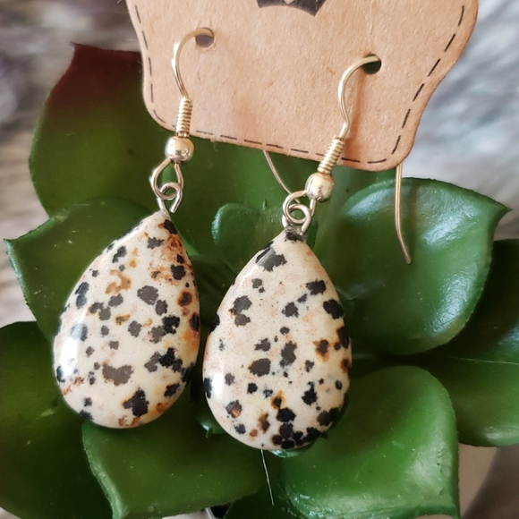 Earrings - Picture 2 of 2